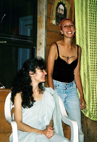 Dress as your favorite lesbian party. 