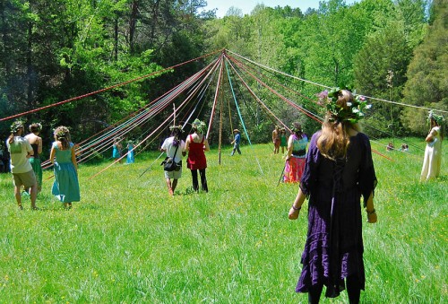 Wrapping the maypole.